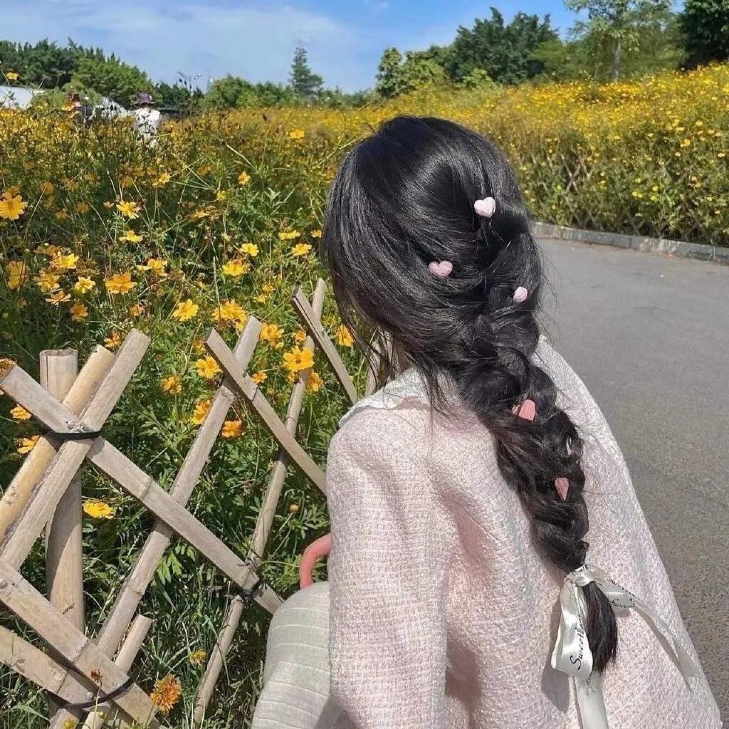 我们都无法成为大人